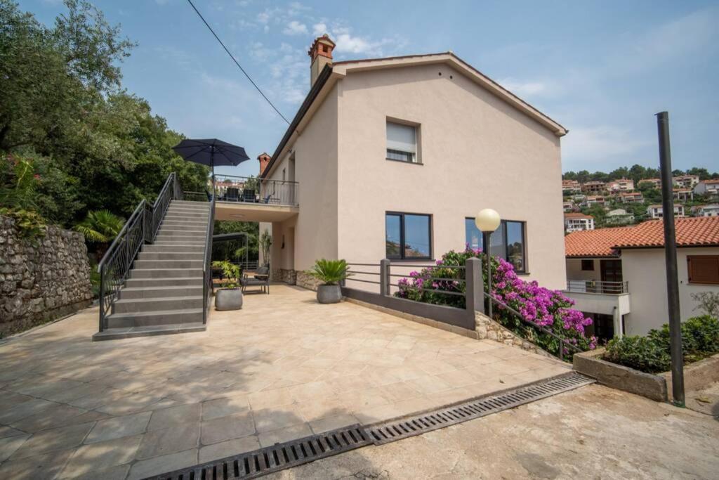 Apartman Noemi Rabac Ngoại thất bức ảnh